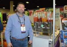 Jim Fuller with Sarah’s HomeGrown has attendees try watermelon, mango and cherry frescas as well strawberry lemonade. The dispensed products are available at 23,000 Subway locations in the United States.